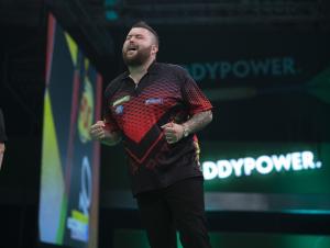 Michael Smith and Dave Chisnall given Grand Slam of Darts schedule