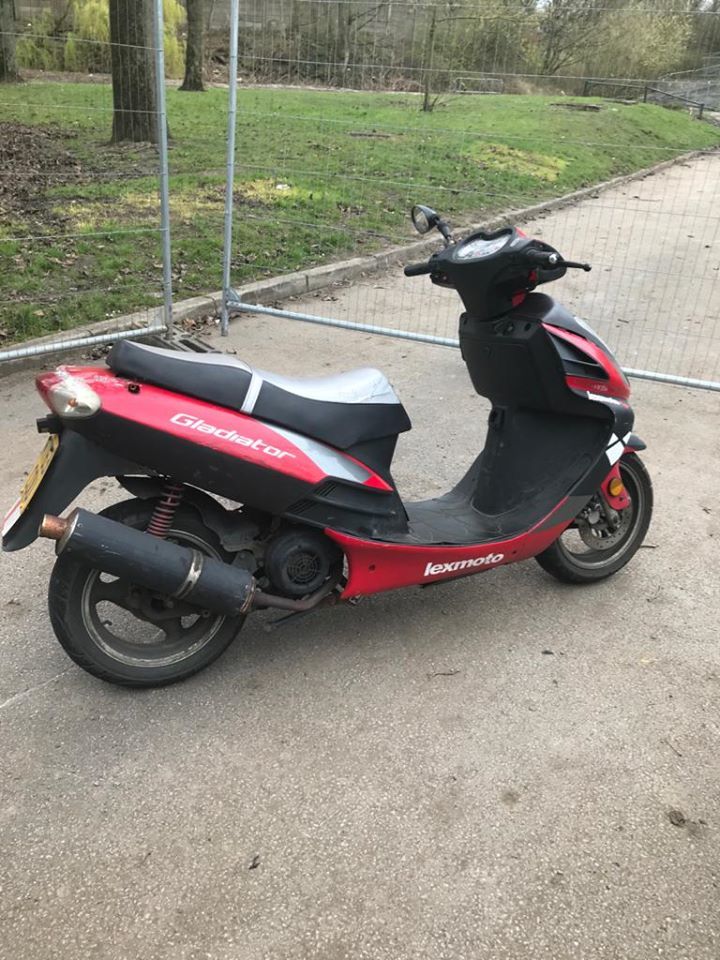 12 scrambler bike