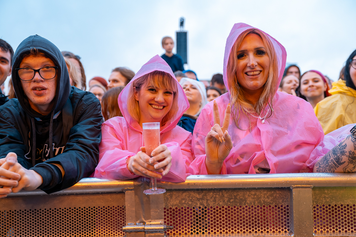 People enjoy Haydock Park as the racecourse welcomes Busted. Picture: Mark Ellis