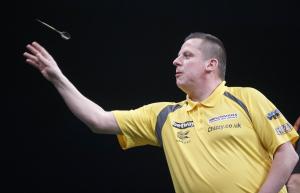 Chisnall moves up PDC Order of Merit