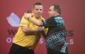 Sublime Dave Chisnall beats Kim Huybrechts to set up World Series clash with Adrian Lewis