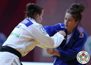 Amy Livesey takes bronze in Russia