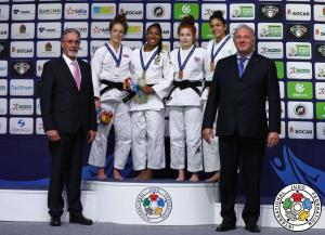 Amy Livesey takes silver at Cancun Grand Prix