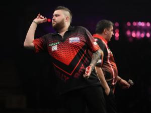 Michael Smith loving it as he extends winning run in the Premier League